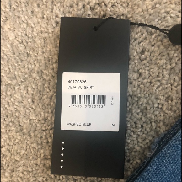 Denim Deja vu skirt - Picture 4 of 5